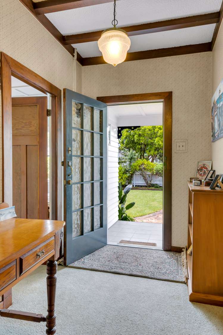 27 Formby Avenue Point Chevalier_21