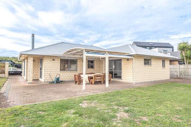 20 Golf Vue Place Castlecliff_1