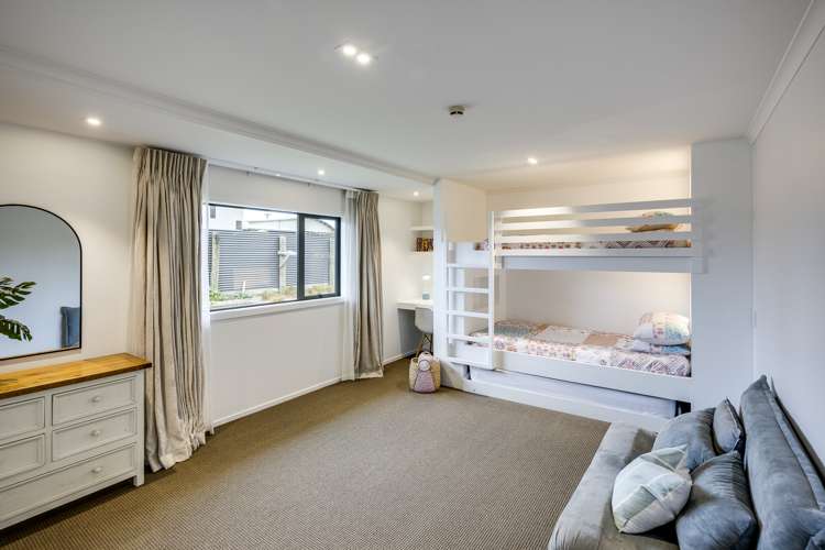 8 Scarrott Road Bay View_16