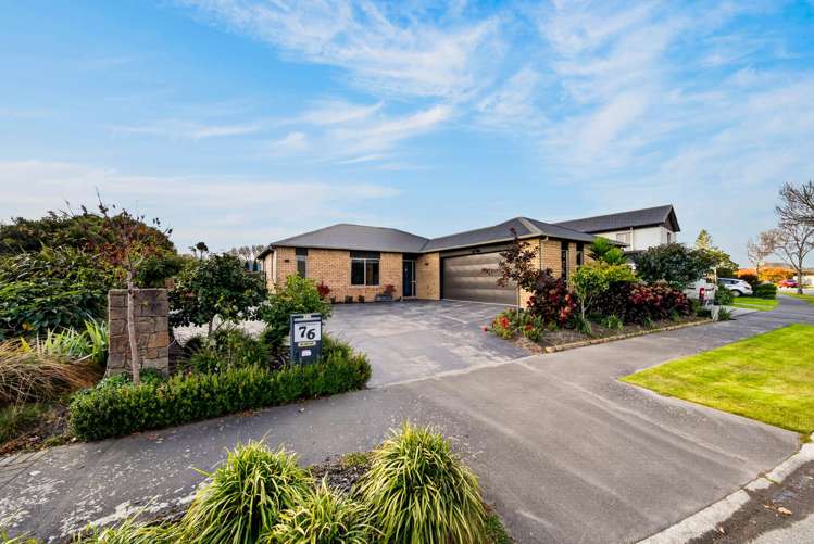 76 Fairway Drive Shirley_24