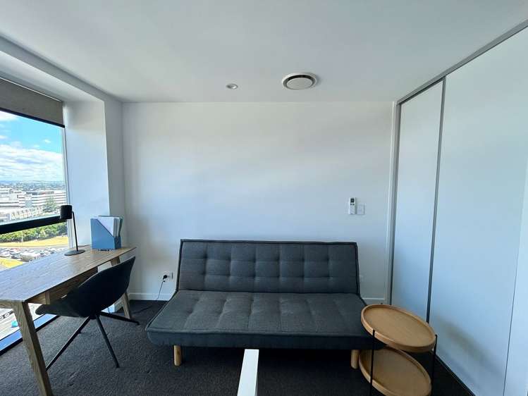 1002B/8 Lakewood Court Manukau_5