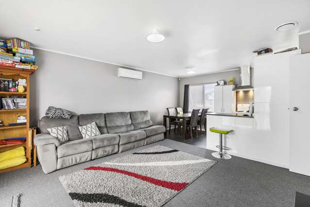 2/34 Shifnal Drive Randwick Park_3