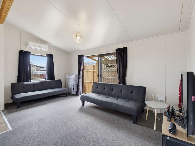 67 and 67A Rhodes Drive Kelvin Grove_28
