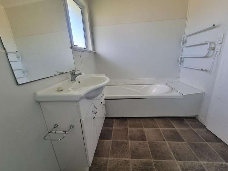 10767A Route 52 Pongaroa_3