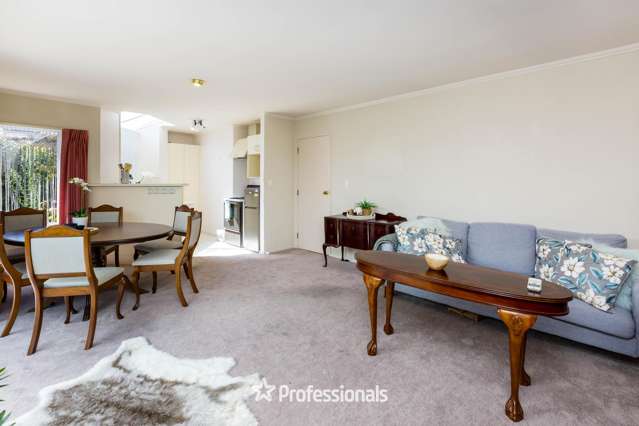 4a Comeskey Grove Elderslea_2