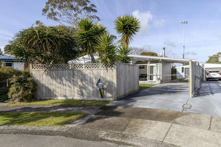 25 Waiwera Place Merrilands_27