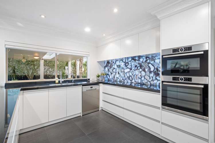 15 Burnaston Court Dannemora_11