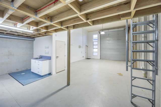 Unit 2 at 6 Ken Browne Drive Te Rapa_3