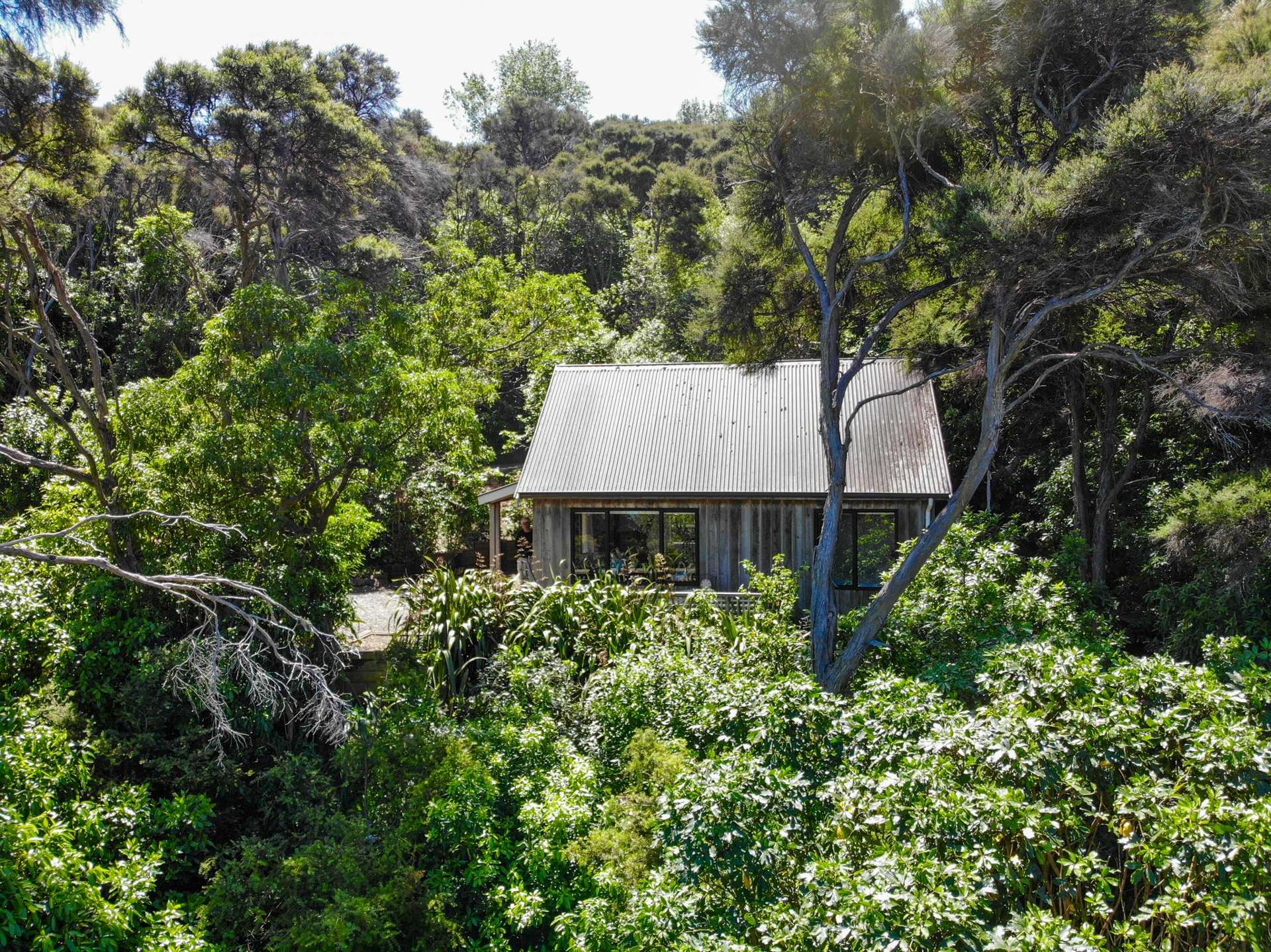 6888I Christchurch Akaroa Road Akaroa_0