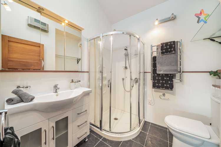 11 Wai-Iti Crescent Woburn_19