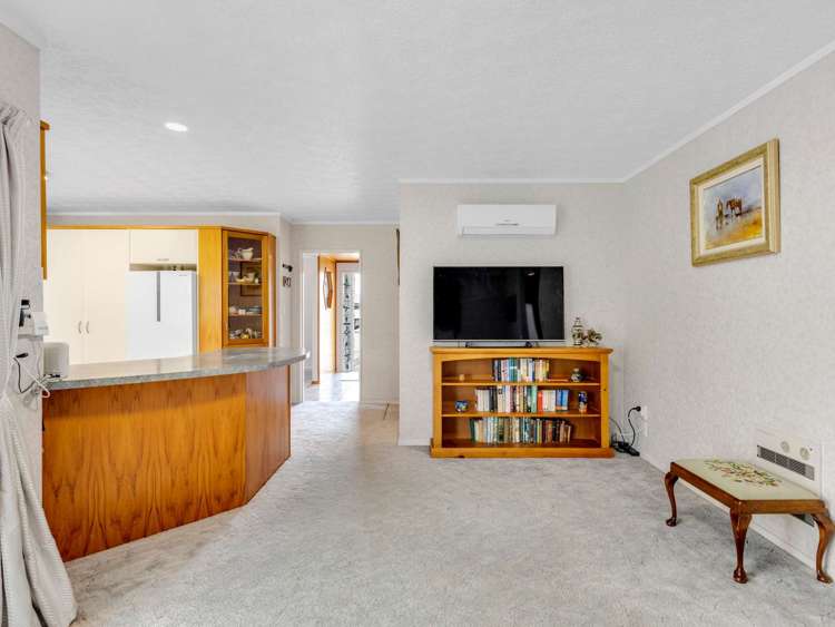 24 Webb Place Taradale_5