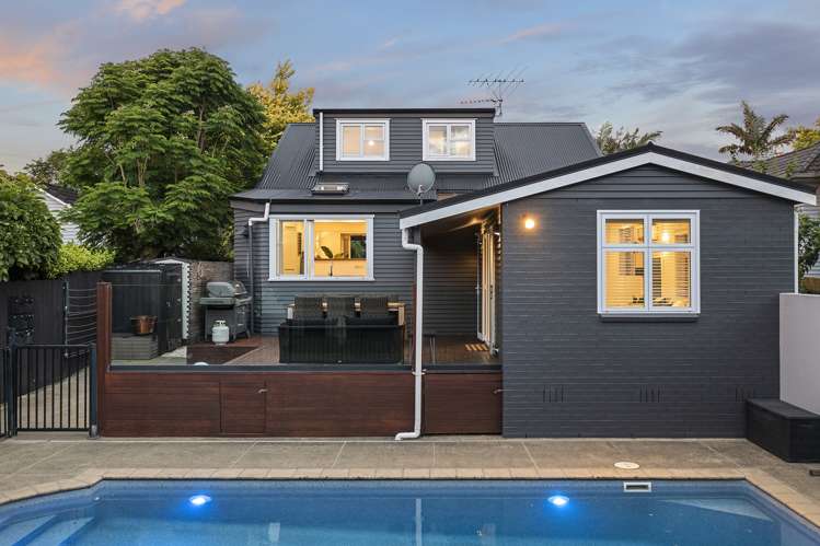 27 Harapaki Road Meadowbank_18