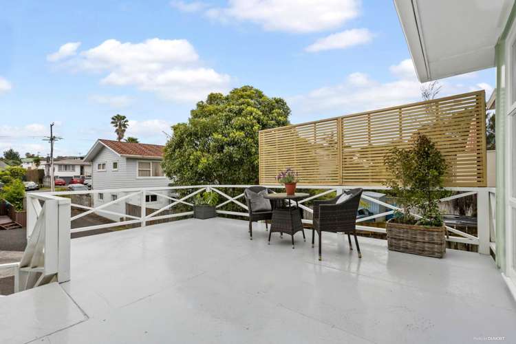 1/18 Bond Crescent Forrest Hill_17