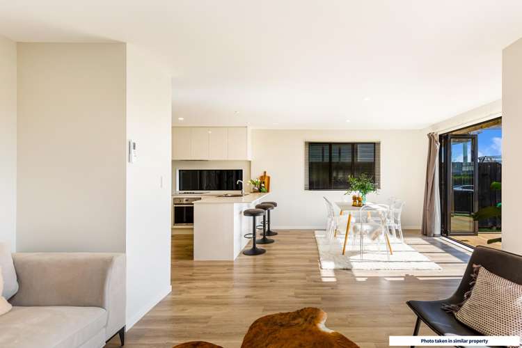 11 Irving Place Hobsonville_9