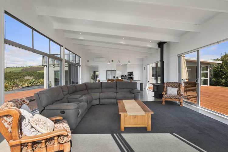 451 Woodlands Road_5