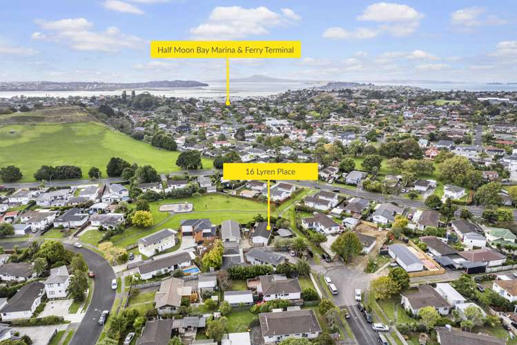 16 Lyren Place Half Moon Bay_11