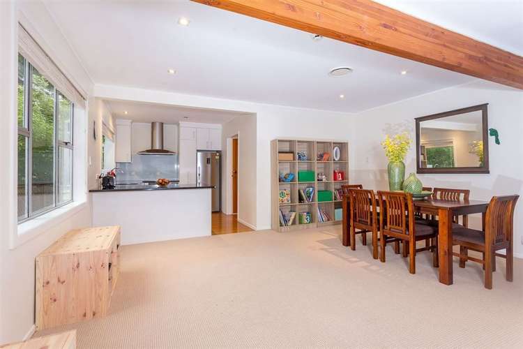 52 Waima Crescent Titirangi_11