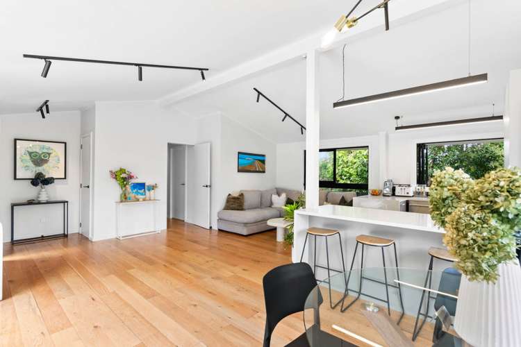 1A Cliff Road Torbay_6