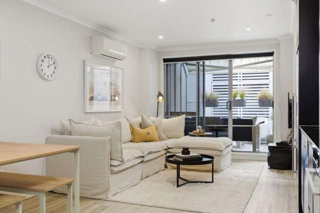 2/19 Victoria Road Mount Maunganui_4