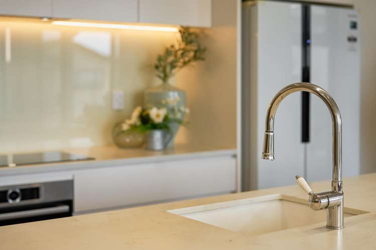 2 Veneta Close Flat Bush_7