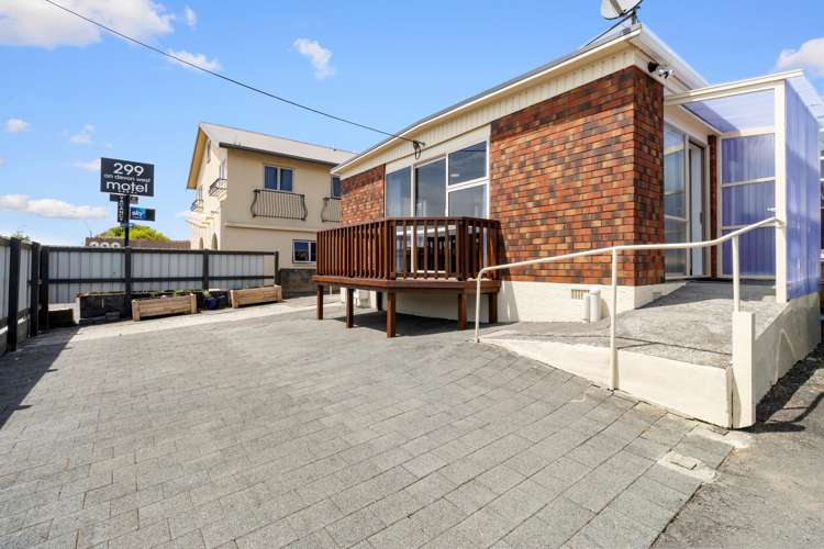 303A Devon Street West New Plymouth Central_10
