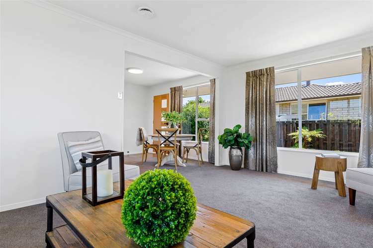 15 Gibson Drive Hornby_6