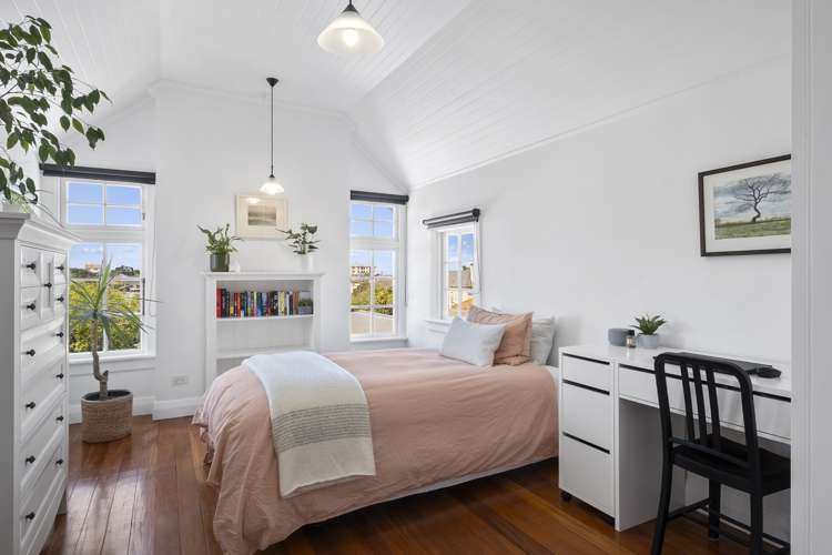 6 Ings Avenue Saint Clair_19