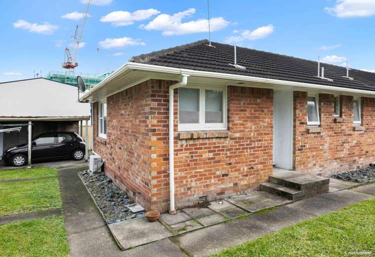 3/3 Walsall Street_0