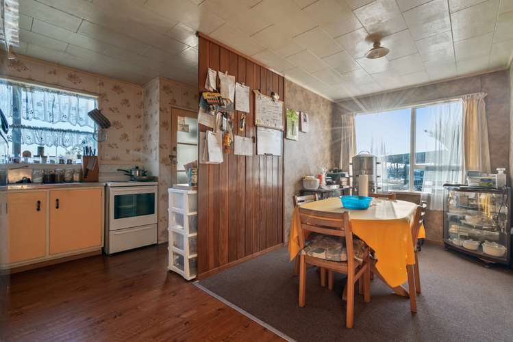 17 Almay Place Clover Park_8