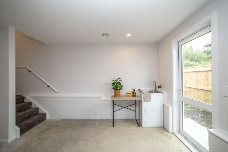 9 Macrocarpa Lane Carterton_21