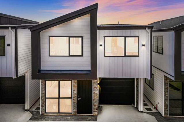 Enjoy living In Vibrant community Of Papatoetoe
