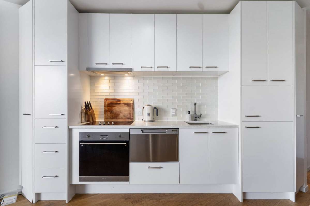 1E/17 Blake Street_2