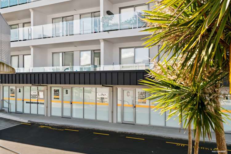 119/17 Link Crescent Stanmore Bay_12