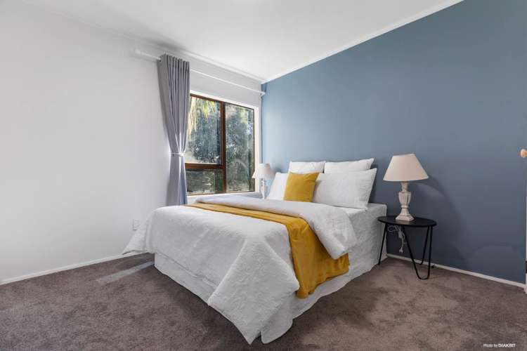 1/45 Valley View Road Glenfield_6