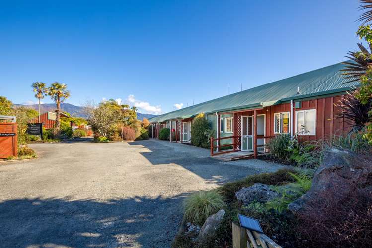 87 Commercial Street Takaka_17