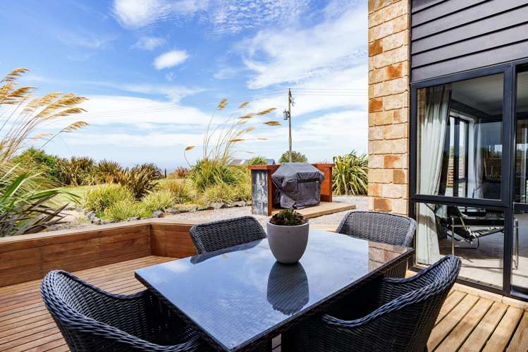 25 Tunnel Beach Road Blackhead_11