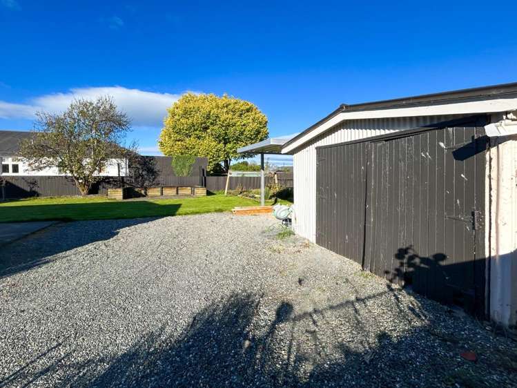 8 Elizabeth Street 10437_14