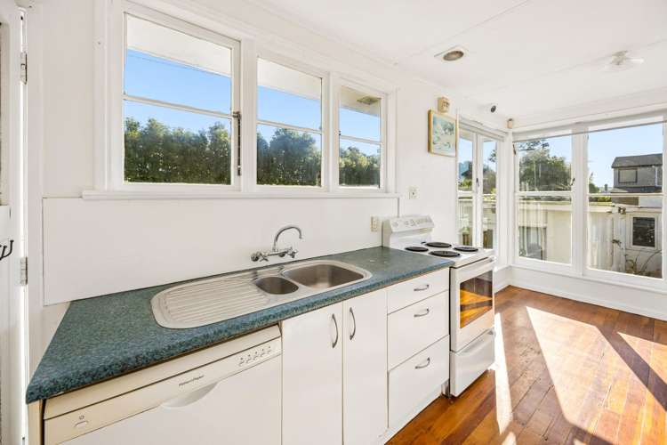 50 Taylor Road Mangere Bridge_8