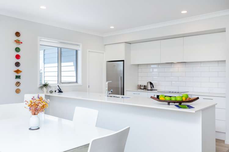 24 Ara Drive Redwoodtown_7