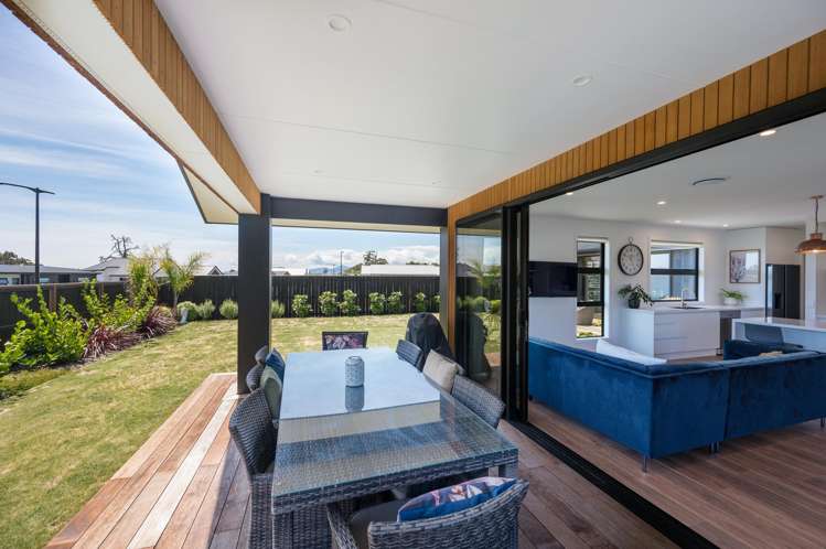 63 Les Wakefield Road Mapua_12