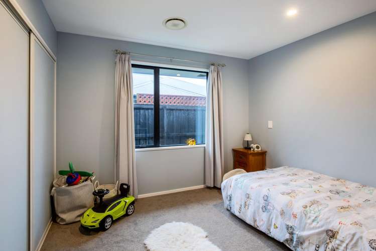 26 Bonecrusher Street Lincoln_20