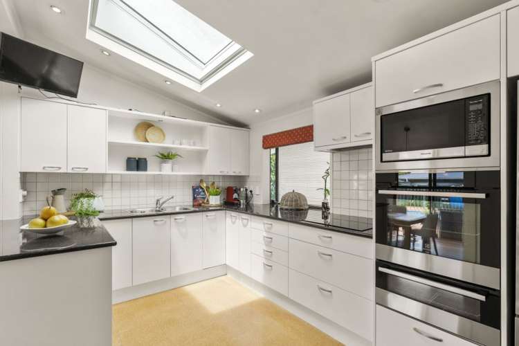 2 Kauri Glen Road Birkenhead_9