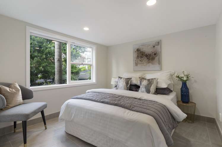 122 Beach Road Castor Bay_32