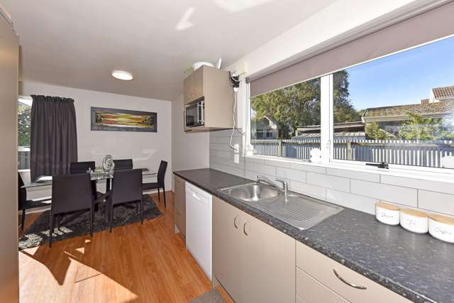 2/34 Marshall Street Woolston_3