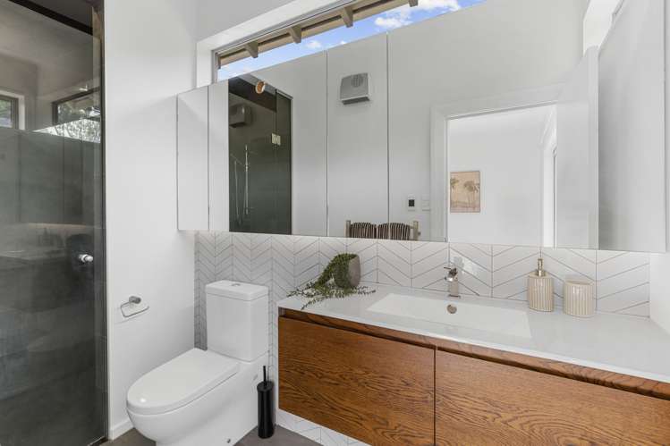 125 Wakefield Avenue Sumner_13