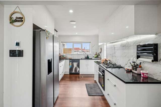 51 Buckland Road Mangere East_3