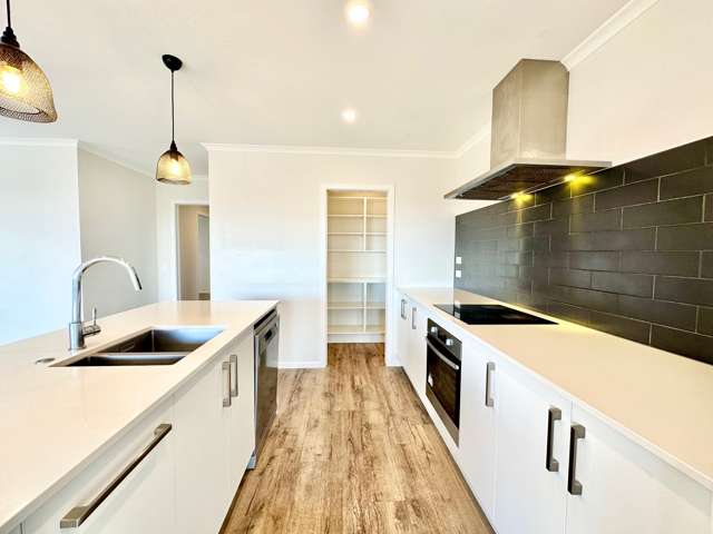 15 Parkside Mews Papamoa_2
