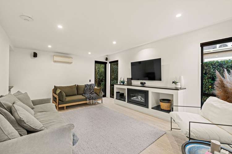29 Rossall Street Merivale_17