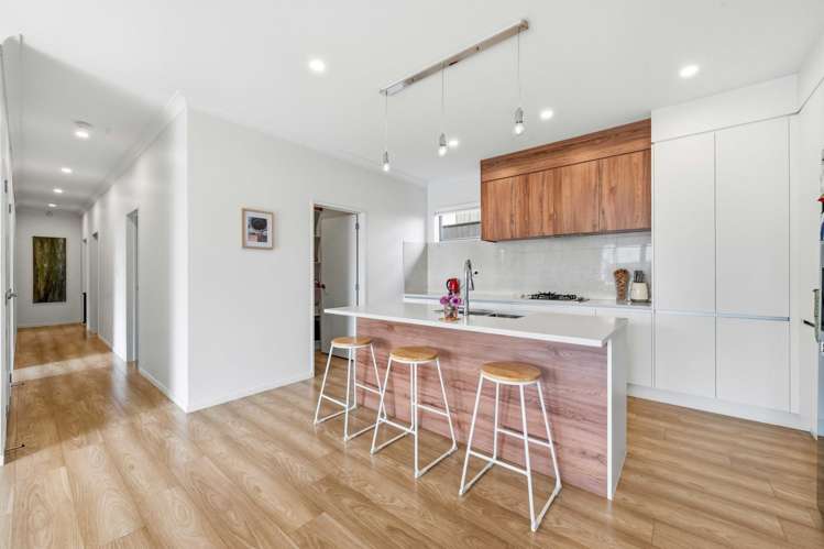 3 Loader Place Pokeno_8