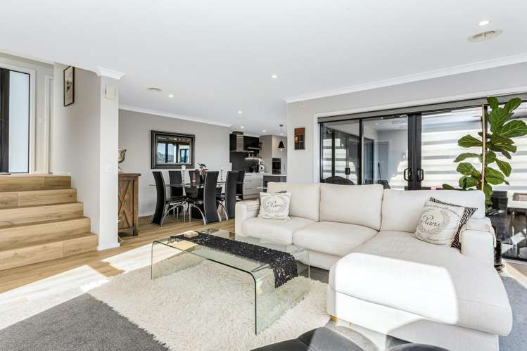 66 Endeavour Drive Whitby_6